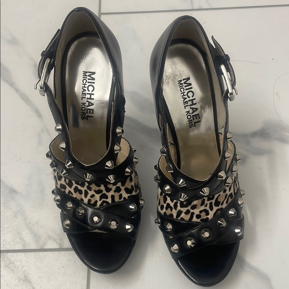 Michael Kors Black Stiletto Heels with Animal Print and Silver Details Sz 5.5